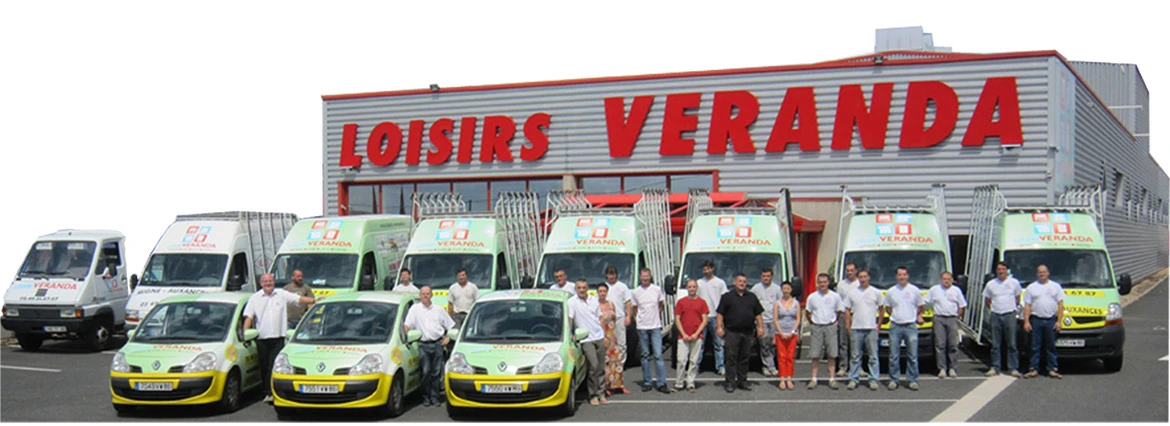 equipe loisirs véranda avec véhicules